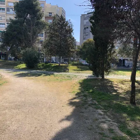 Constitucion Confort D * 그라나다