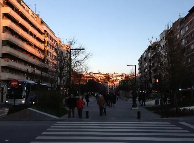 Constitucion Confort D * Granada